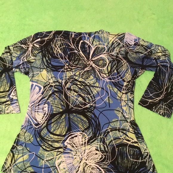 Conrad C collection blouse - Picture 3 of 5